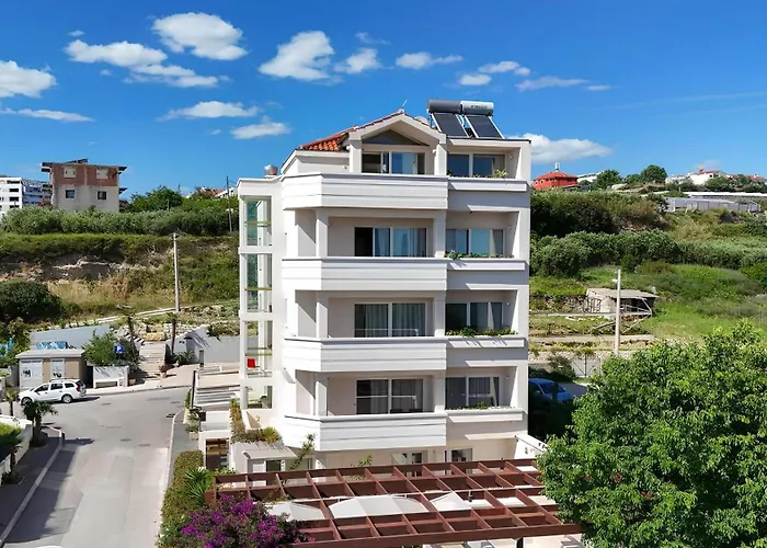 Palace Lidija, - Blue Lagoon * Split