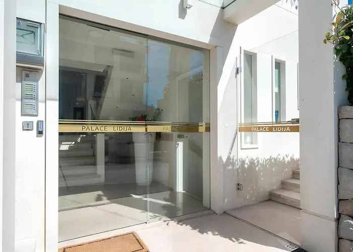 Palace Lidija, - Blue Lagoon * Split