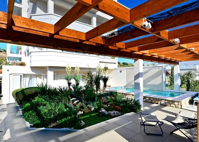 Palace Lidija, - Blue Lagoon Apartamento *