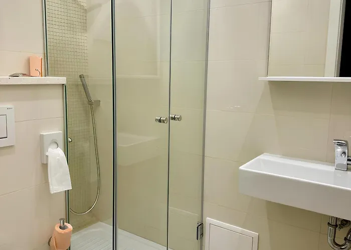 Palace Lidija, - Blue Lagoon * Split